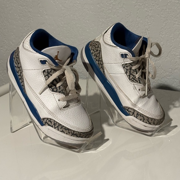 Jordan 3 Retro Wizards (TD) Size 10C - Picture 2 of 8